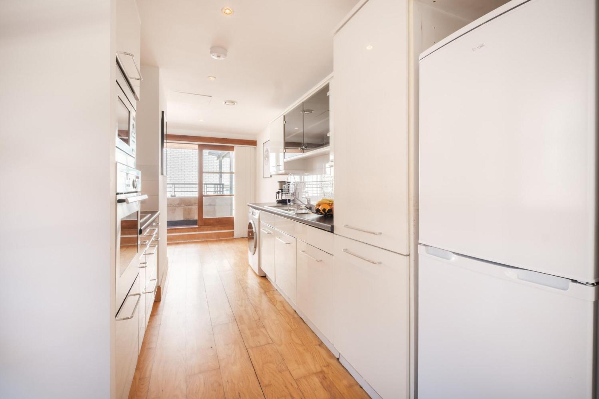 לונדון 2Br Penthouse With Terrace - Heart Of Holborn - Cityapartmentstay מראה חיצוני תמונה