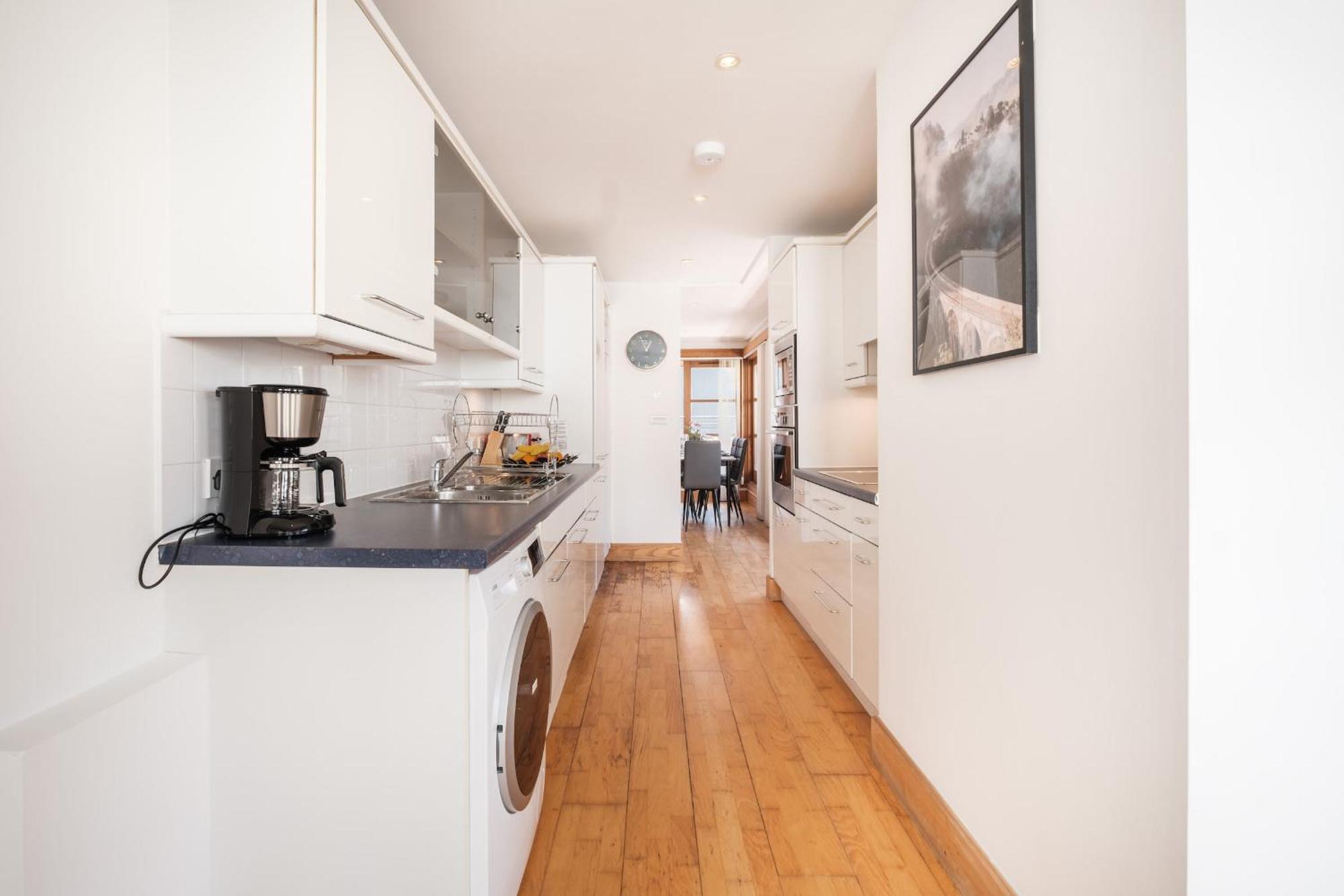 לונדון 2Br Penthouse With Terrace - Heart Of Holborn - Cityapartmentstay מראה חיצוני תמונה
