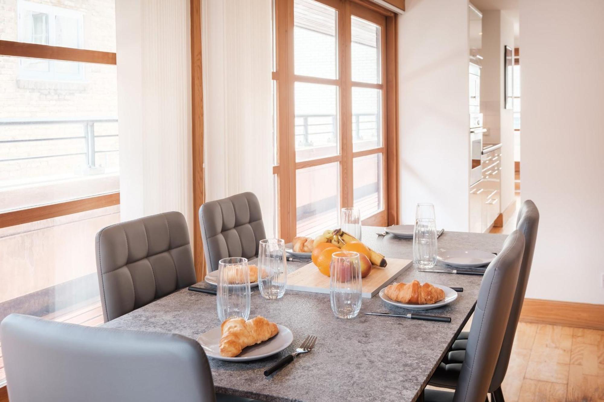 לונדון 2Br Penthouse With Terrace - Heart Of Holborn - Cityapartmentstay מראה חיצוני תמונה